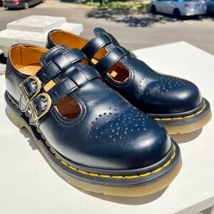 8065 Smooth Leather Mary Jane Shoes